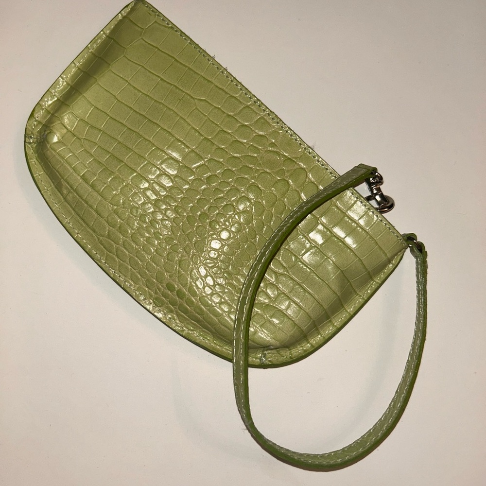 Talbots Green Crocodile-Embossed Women's Clutch
